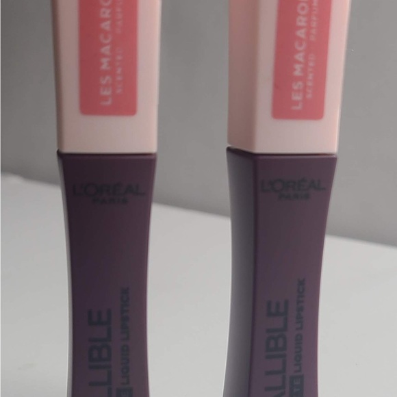 L’Oreal Paris 830 Liquid Lipstick - Picture 2 of 3